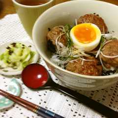 รูปของ 超簡単　つくね丼