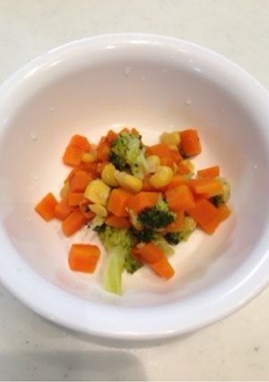 離乳食 にんじんとコーンの煮物-レシピのメイン写真