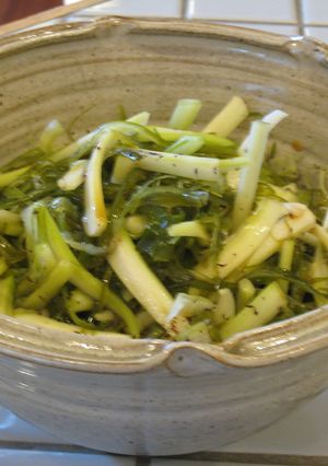 茎ワカメとセロリの酢の物-レシピのメイン写真