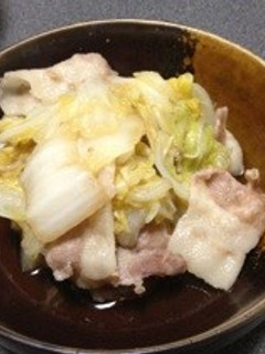 白菜と豚バラ肉の蒸し煮物-レシピのメイン写真