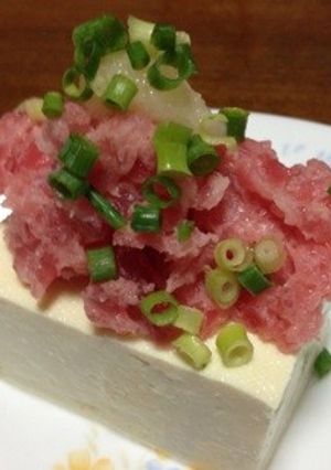 ニンニクが決め手！簡単一品♪ネギトロ冷奴-レシピのメイン写真