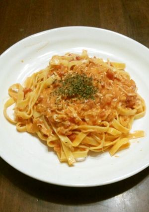 簡単！カニのトマトクリームパスタ-レシピのメイン写真