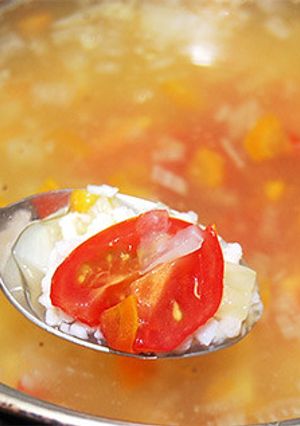 イカそぼろと野菜のコンソメスープ-レシピのメイン写真
