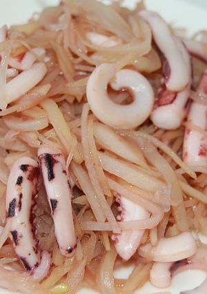 一夜干しイカとじゃがいものバター醤油炒め-レシピのメイン写真