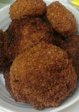 ビーフシチューリメイク☆コロッケ-レシピのメイン写真