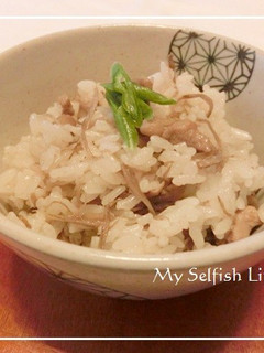 簡単~♬混ぜご飯の鶏ごぼう飯-レシピのメイン写真