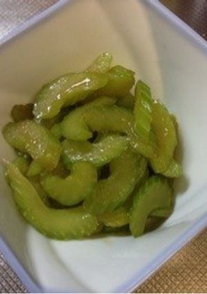 セロリのわさび風味炒め-レシピのメイン写真