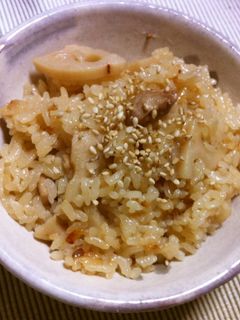 鶏肉と蓮根の炊き込みご飯-レシピのメイン写真