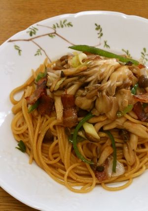 きのことベーコンのバター醤油パスタ-レシピのメイン写真