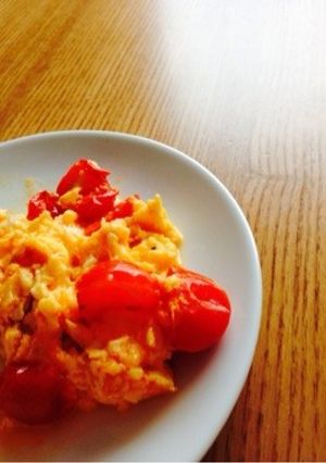 卵とトマトのチーズ炒め-レシピのメイン写真