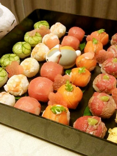 美味しくお花見**手まり寿司**-レシピのメイン写真