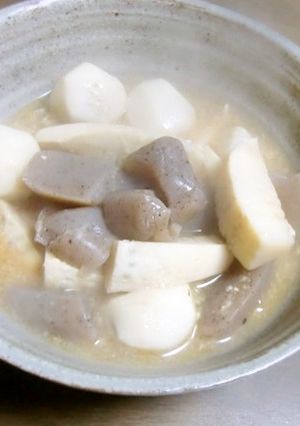 筍・里芋・板こんにゃくの赤ワイン味噌煮-レシピのメイン写真