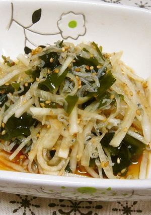 和風サラダ♥大根とわかめのポン酢あえ-レシピのメイン写真