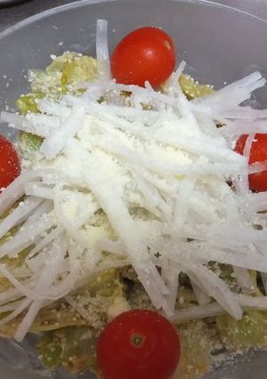 レタス×ウスターソース・粉チーズのサラダ-レシピのメイン写真