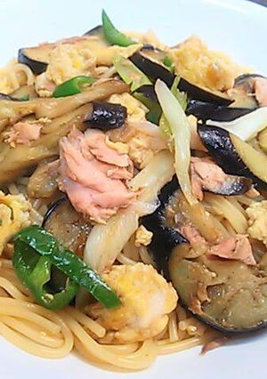 麺つゆで‥ 茄子と卵の和風スパゲッティ-レシピのメイン写真