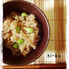 รูปของ 角煮の煮汁で☆枝豆いなりご飯