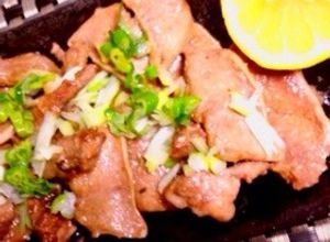 やみつきになる！豚タンのニンニク炒め-レシピのメイン写真
