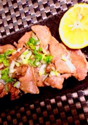 やみつきになる！豚タンのニンニク炒め-レシピのメイン写真