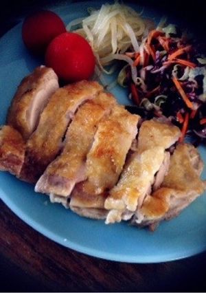 パリパリでジューシーなチキン-レシピのメイン写真