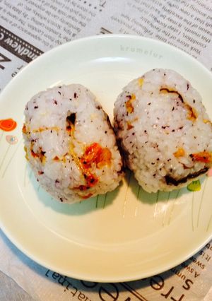 香ばしコンビ☆桜えびと胡桃のおにぎり-レシピのメイン写真