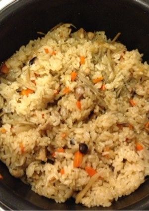 シンプル炊き込みご飯-レシピのメイン写真