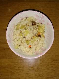 さつまいもときのこの炊き込みご飯-レシピのメイン写真