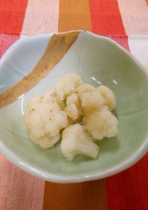 カリフラワーの胡麻和え-レシピのメイン写真