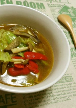 炒めキャベツが美味しい食べるカレースープ-レシピのメイン写真