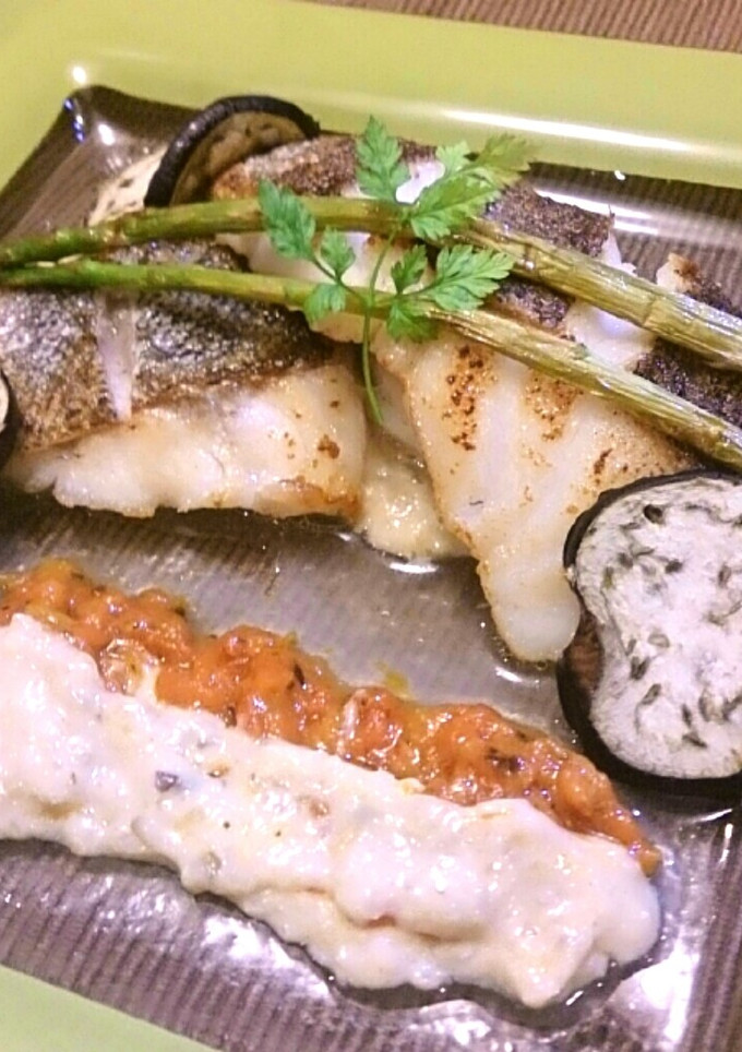 鱈のソテー アサリとトマトの2色ソース-レシピのメイン写真