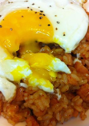 衝撃のキムチチャーハン★충격의김치볶음밥-レシピのメイン写真