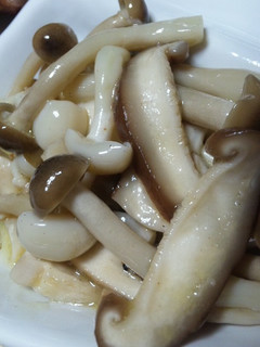 レンジで簡単!たっぷりきのこのマリネ-レシピのメイン写真