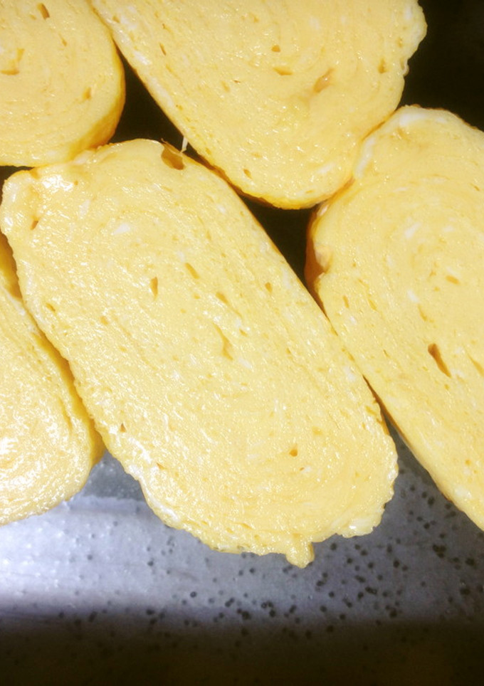 簡単きれいな たまご焼き♪のための混ぜ方-レシピのメイン写真