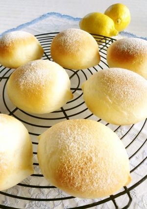 レモン風味のふんわりプチパン-レシピのメイン写真