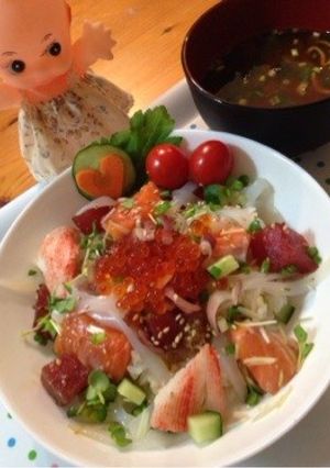 簡単！カワイイ❤︎海鮮丼☻-レシピのメイン写真