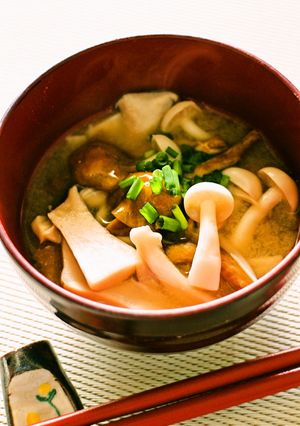 きのこによるきのこだけのきのこのお味噌汁-レシピのメイン写真
