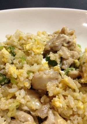 簡単アレンジ、味付け鶏肉の手抜き焼き飯-レシピのメイン写真