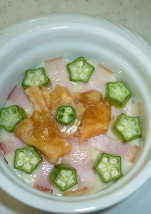 鮭ハラスとオクラで✾花✾ココットカマン-レシピのメイン写真