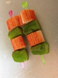 お弁当に簡単かにかま-レシピのメイン写真