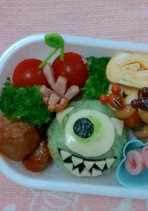 キャラ弁 モンスターズインクのマイク-レシピのメイン写真