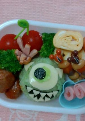 キャラ弁モンスターズインクのマイク-レシピのメイン写真