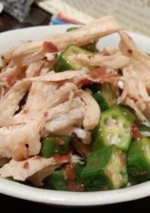 鶏胸肉とオクラの梅和え-レシピのメイン写真