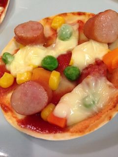 簡単!餃子の皮 de かわいいミニピザ♪-レシピのメイン写真