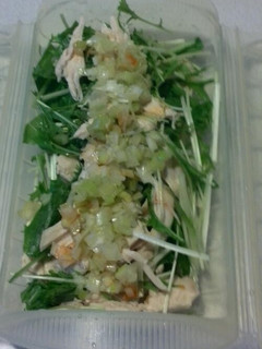 水菜と蒸し鶏のサラダ-レシピのメイン写真