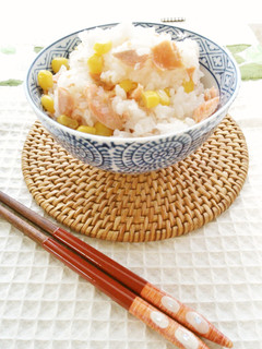 鮭とコーンの混ぜご飯-レシピのメイン写真