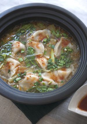四川風な餃子鍋-レシピのメイン写真