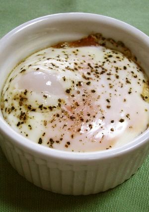 ベーコンエッグ★ココットカマン-レシピのメイン写真