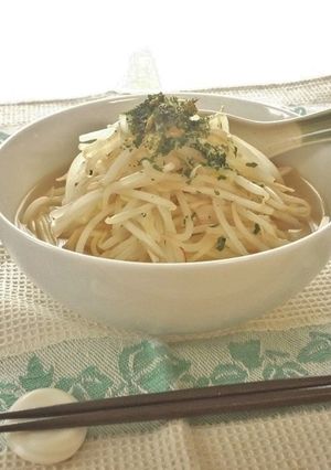 たっぷりもやし✿ラーメン風スープパスタ-レシピのメイン写真