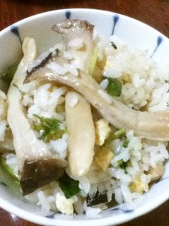 まつたけのお吸い物でマツタケご飯-レシピのメイン写真