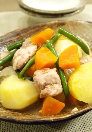 塩鶏じゃが♪鶏肉で塩味の肉じゃが-レシピのメイン写真