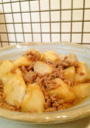 旬・簡単『たっぷりん子流里芋のそぼろ煮』-レシピのメイン写真